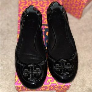 Tory Burch Reva Flats Black Patent Leather size 8